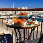 招待所 Al Porto
