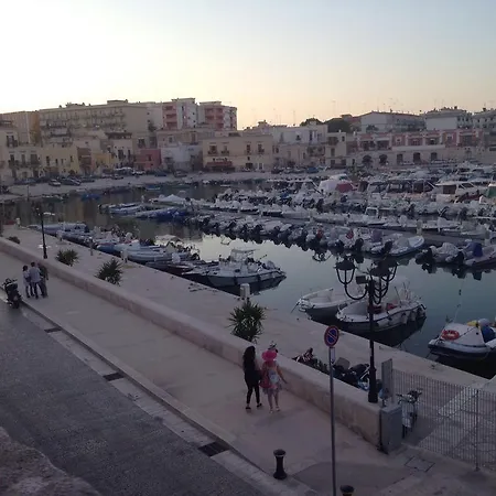 بيت ضيافة Al Porto بيشيلي